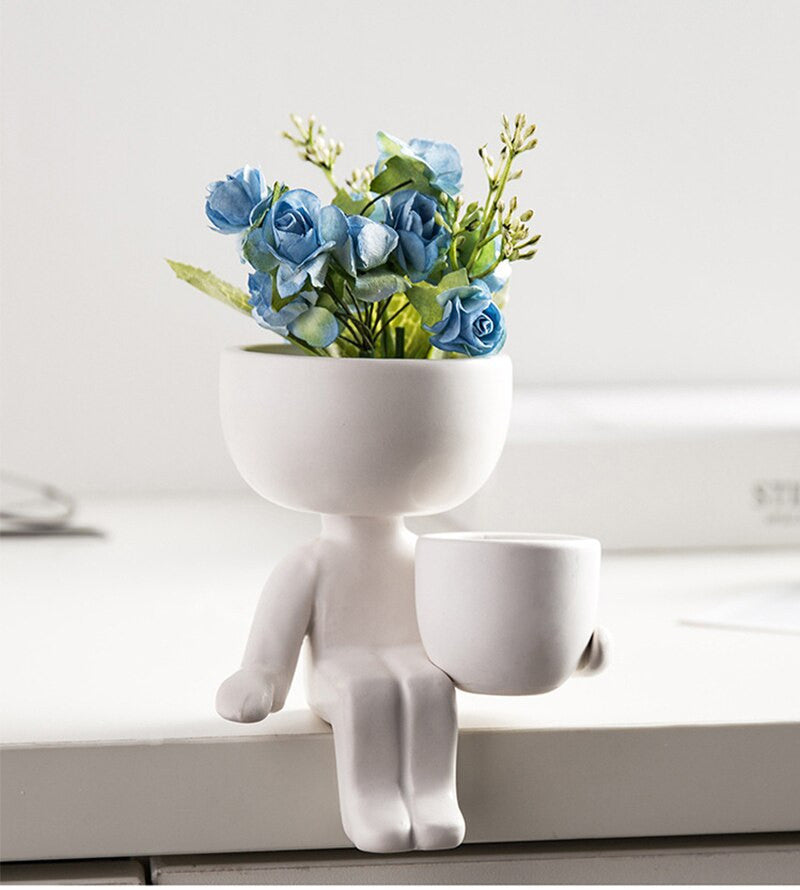 #title##Humanoid Ceramic Flower Pot | In Home