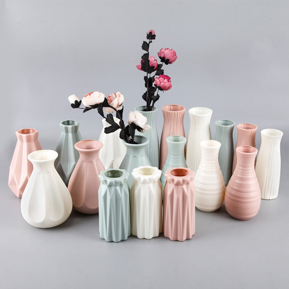 #title##Plastic Flower Vase | In Home