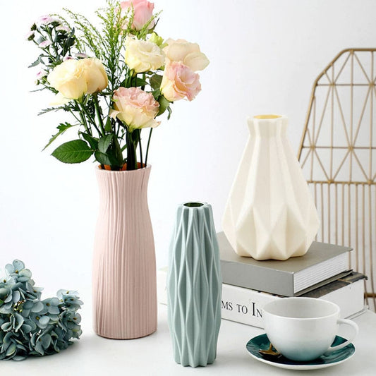 #title##Plastic Flower Vase | In Home