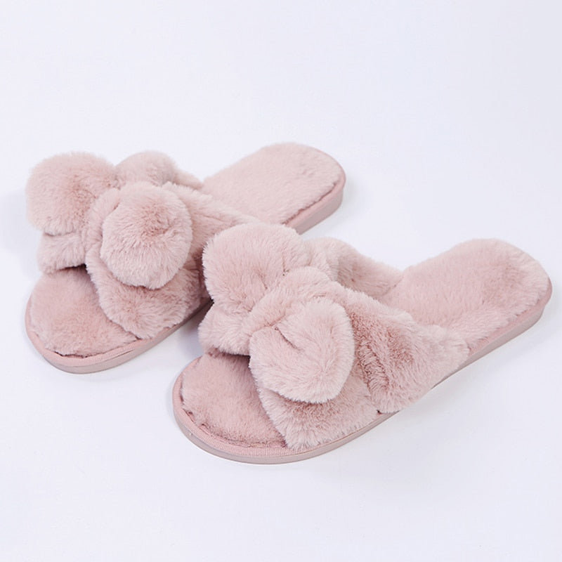 #title##Woman fashion fur slippers | In Home