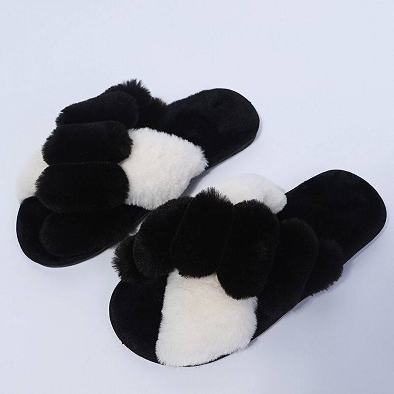 #title##Woman fashion fur slippers | In Home