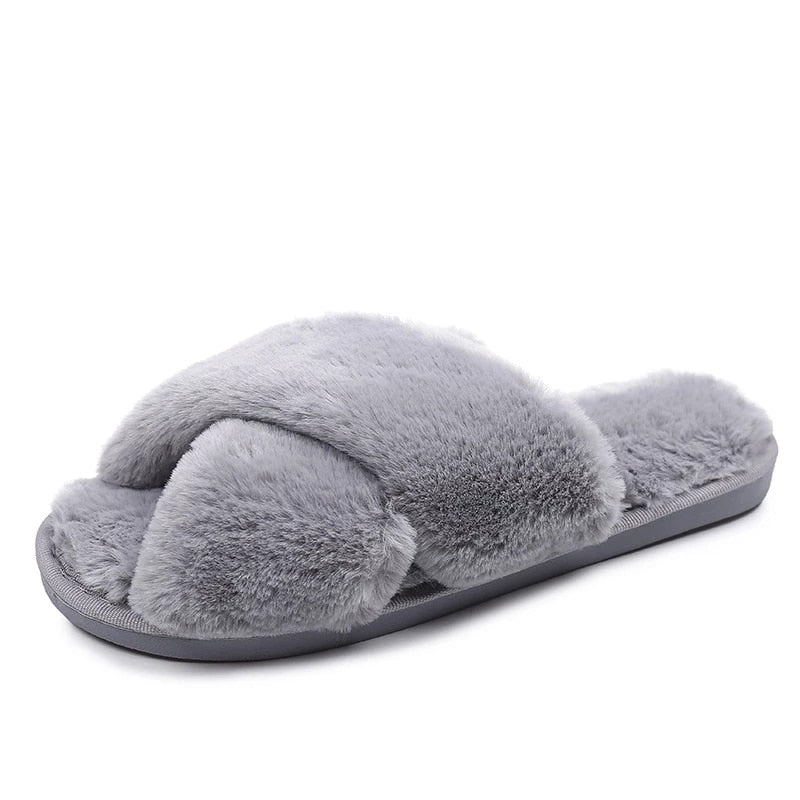 #title##Woman fashion fur slippers | In Home