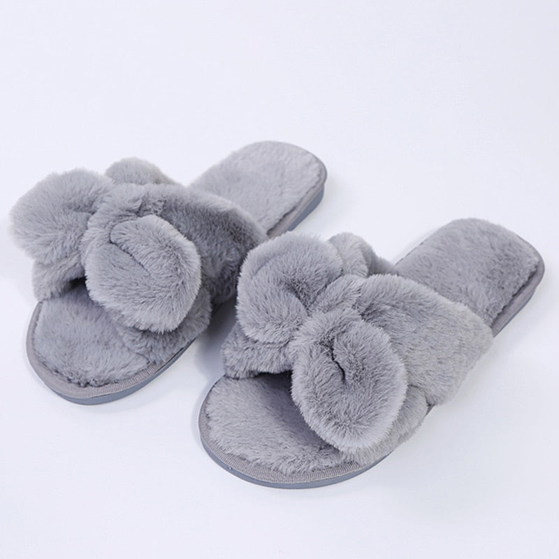 #title##Woman fashion fur slippers | In Home